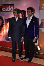 Amitabh Bachchan, Abhishek Bachchan at Hindustan Times Mumbai_s Most Stylish 2013 awards in Mumbai on 7th Feb 2013 (182).JPG